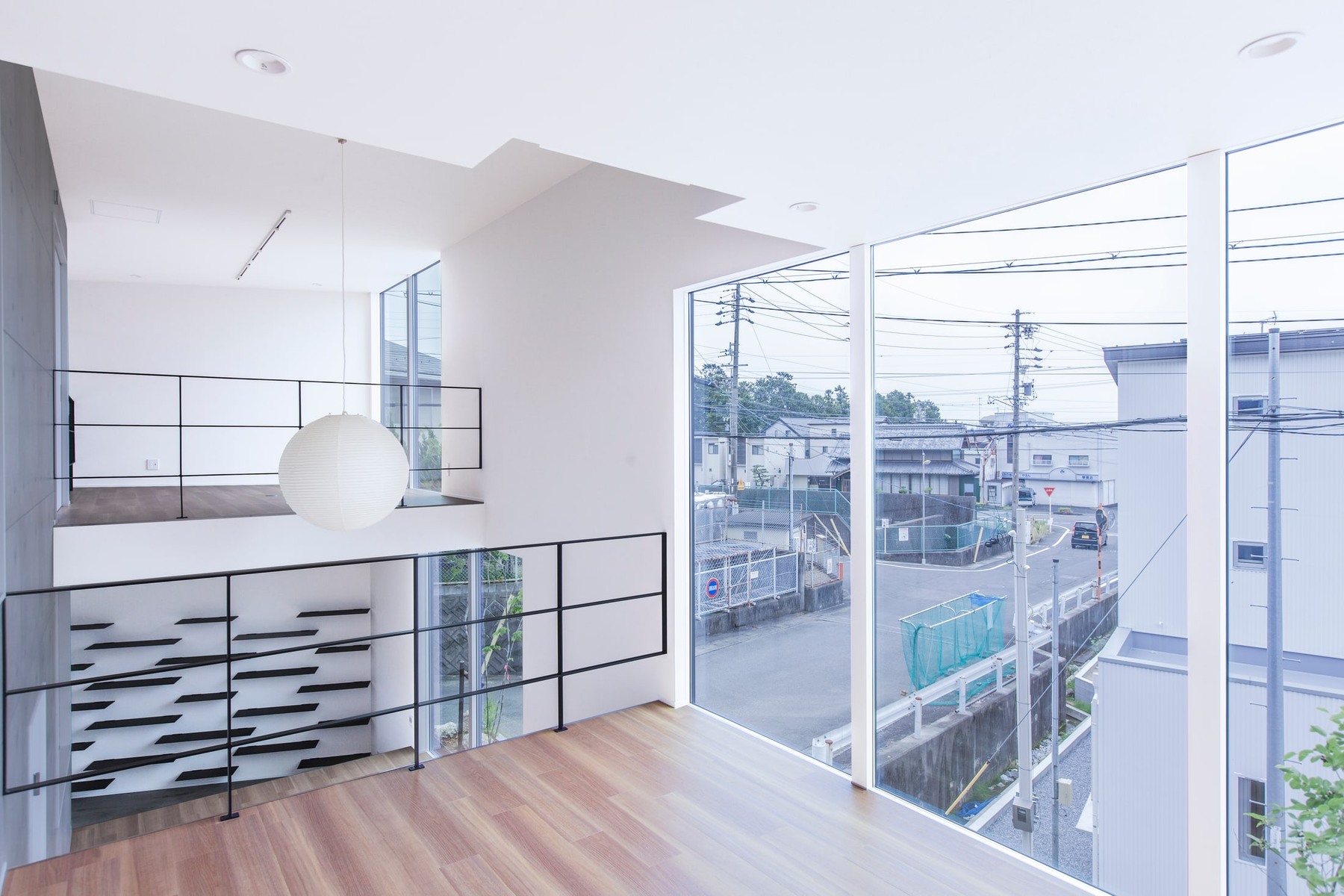 Completed interior: open views across the living volume.